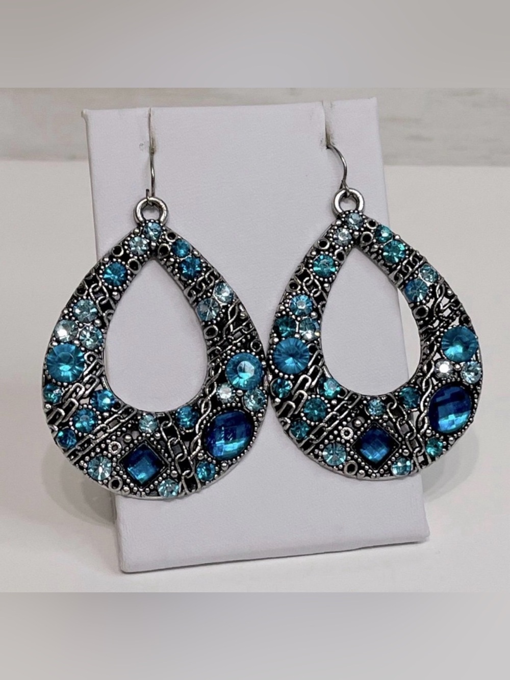 NEW Ornate “Deep Sea” Crystal Large Teardrop Dangle Earrings
